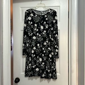 Old Navy floral print dress
